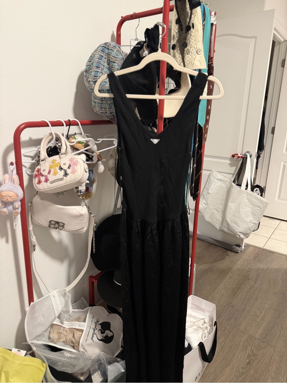 Zara Black V‑Neck Sleeveless Maxi Dress